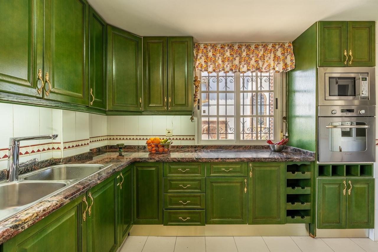 Cypress House Villa La Zubia  Dış mekan fotoğraf