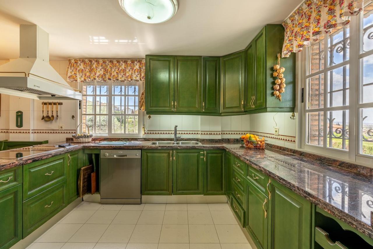 Cypress House Villa La Zubia  Dış mekan fotoğraf